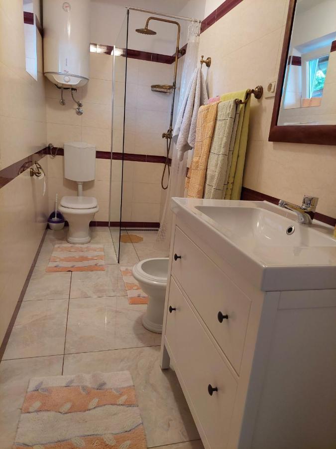 Beach Apartments لوفغان المظهر الخارجي الصورة